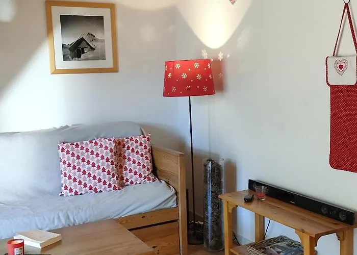 Апартаменты Cosy - Vue Montagne & Riviere - Balcon & Piscine L'ete